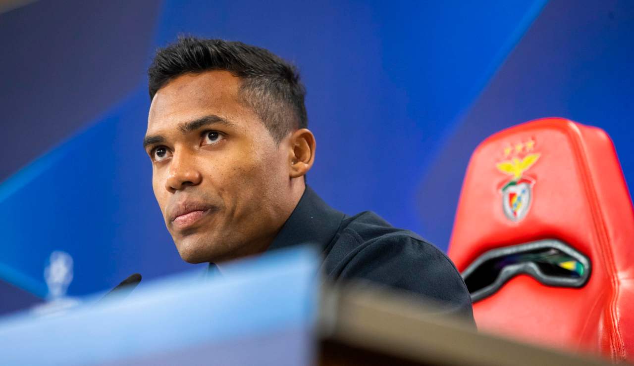 Alex Sandro