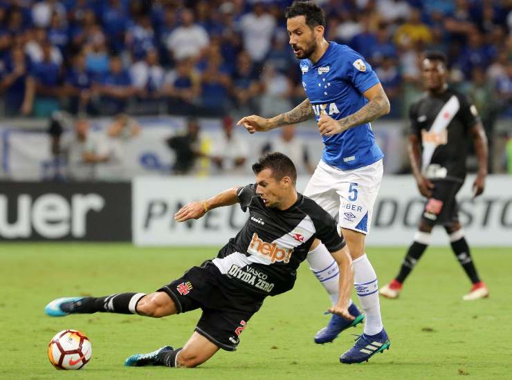 Un momento del match tra Cruzeiro e Vasco da Gama