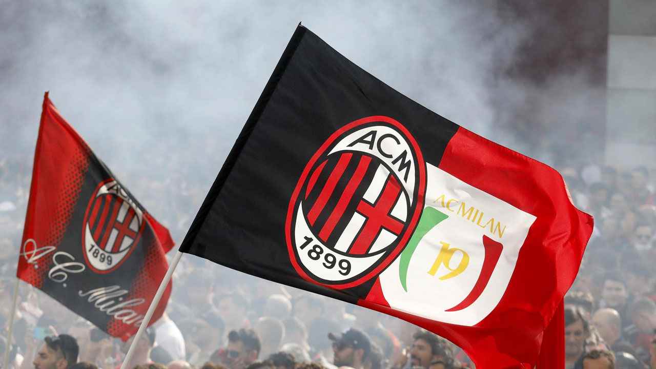 Bandiera Ufficiale AC Milan 100x140 Cm - Banner Grande Per Tifosi Rossoneri, Licenza Ufficiale - Foto 5