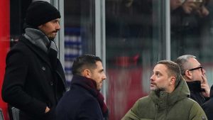 Ibrahimovic, Moncada e Furlani a colloquio - Lapresse - Ilgiornaledellosport.net