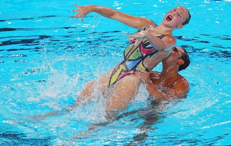 Jordi Cáceres e Carla Lorenzo si fermano a cinque punti dal podio nei Europei di Parigi