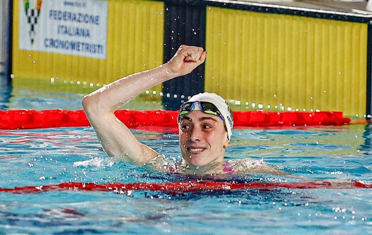 Lisa Angiolini vince i 100 rana ai Campionati Italiani di categoria, testa per i Europei