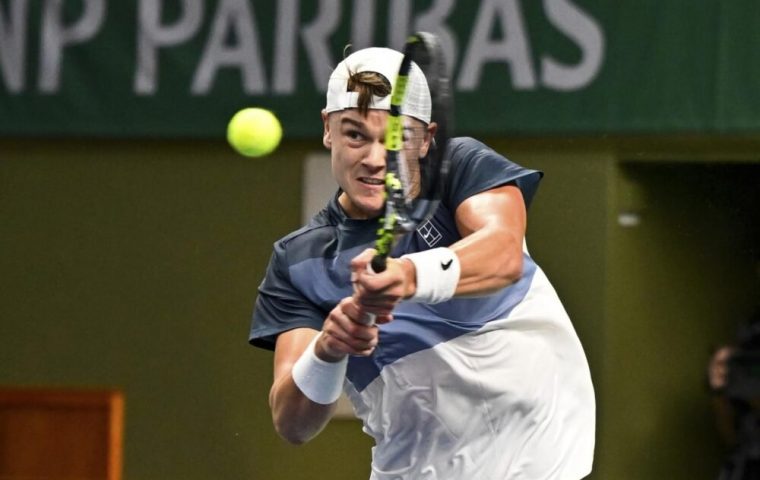 Holger Rune conferma l’assenza a Cincinnati, il recupero si allunga