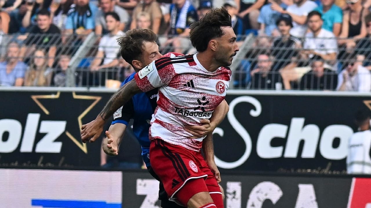 Fortuna Düsseldorf patteggiato in apertura di stagione dopo errore di arbitra
